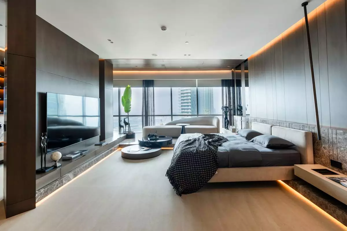 Flat 379m² in UAE, Dubai. Priced at 3752147€ rent photo-15