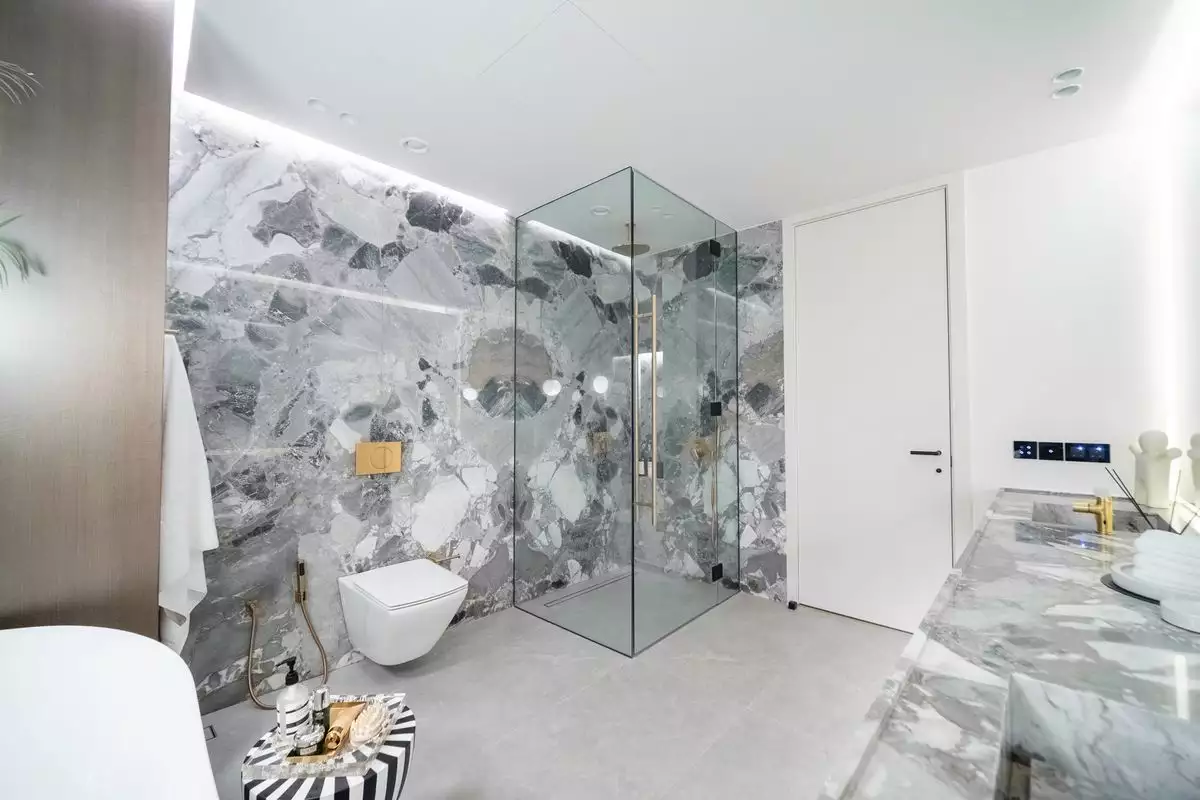 Flat 379m² in UAE, Dubai. Priced at 3752147€ rent photo-22