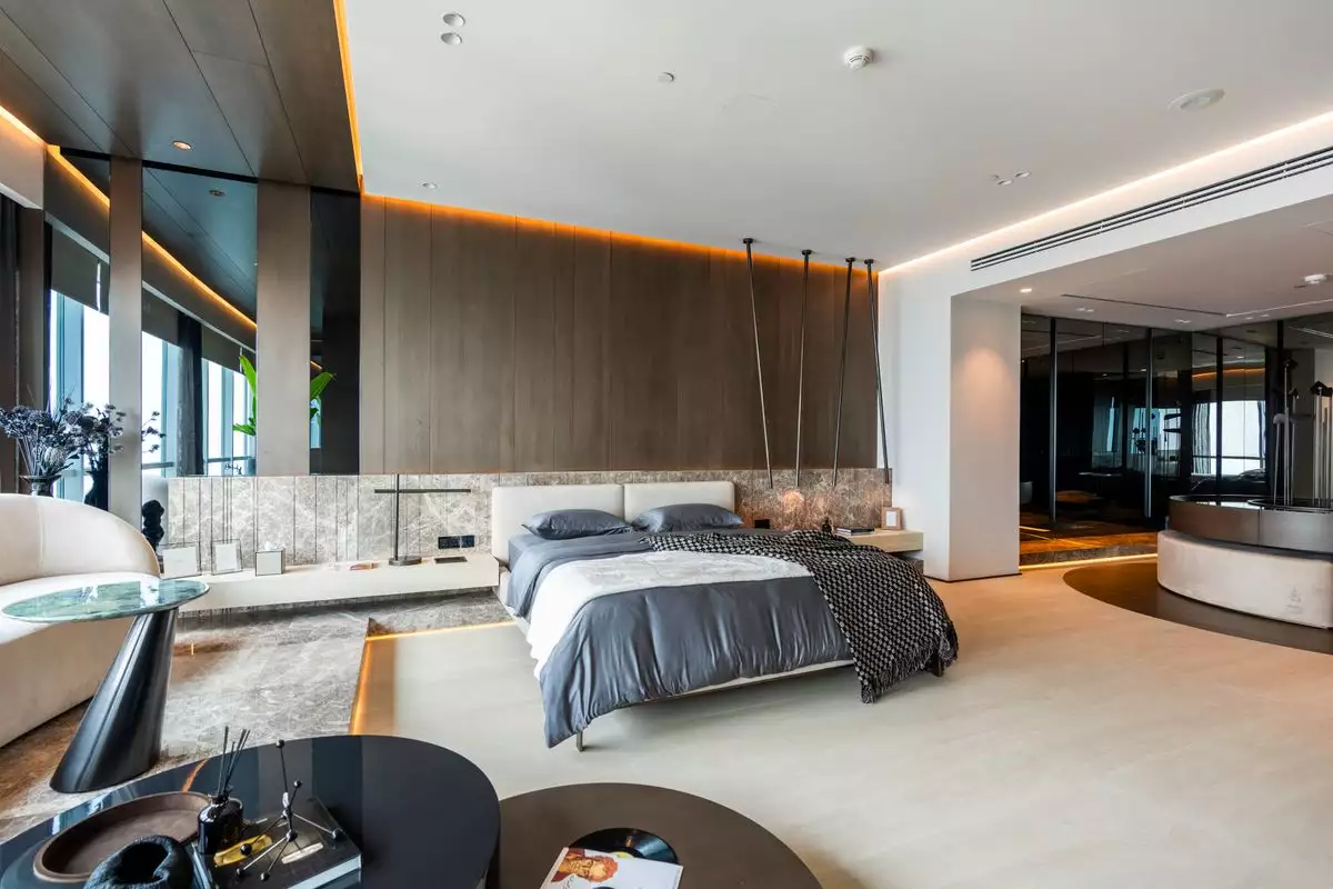 Flat 379m² in UAE, Dubai. Priced at 3752147€ rent photo-27