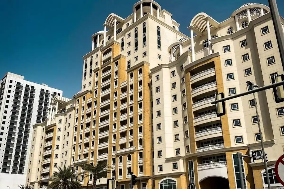 Flat 45m² in UAE, Dubai. Priced at 107378€ rent photo-1