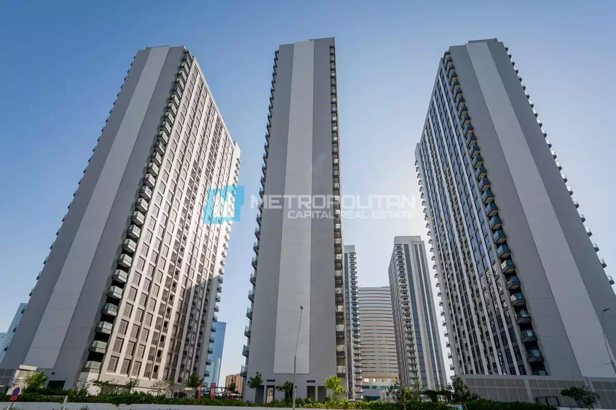 Flat 62m² in UAE, Abu Dhabi. Priced at 207933€ rent photo-2