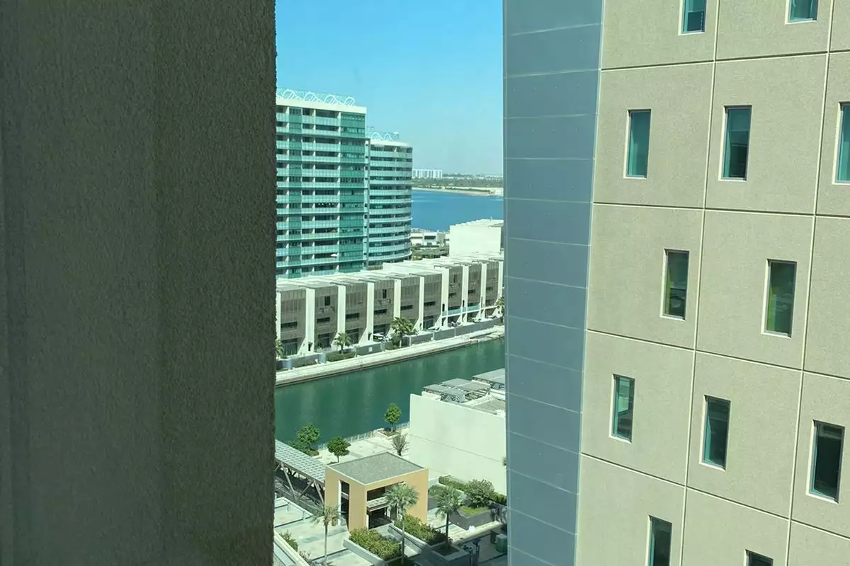 Flat 81m² in UAE, Abu Dhabi. Priced at 324630€ rent photo-4