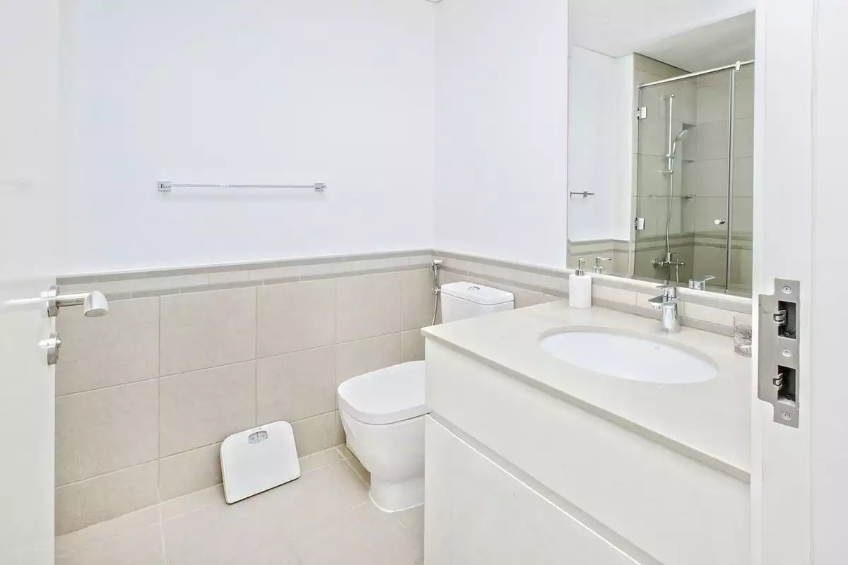 Flat 129m² in UAE, Dubai. Priced at 324630€ rent photo-14