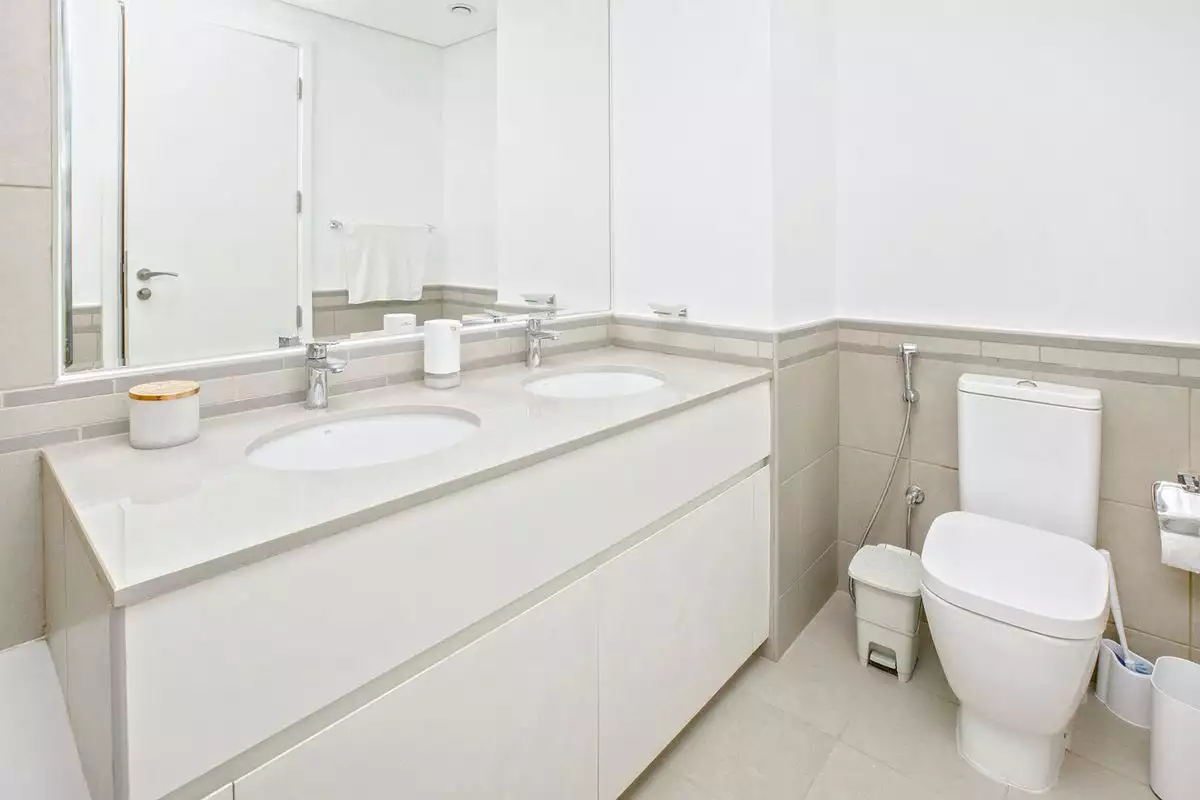 Flat 129m² in UAE, Dubai. Priced at 324630€ rent photo-15