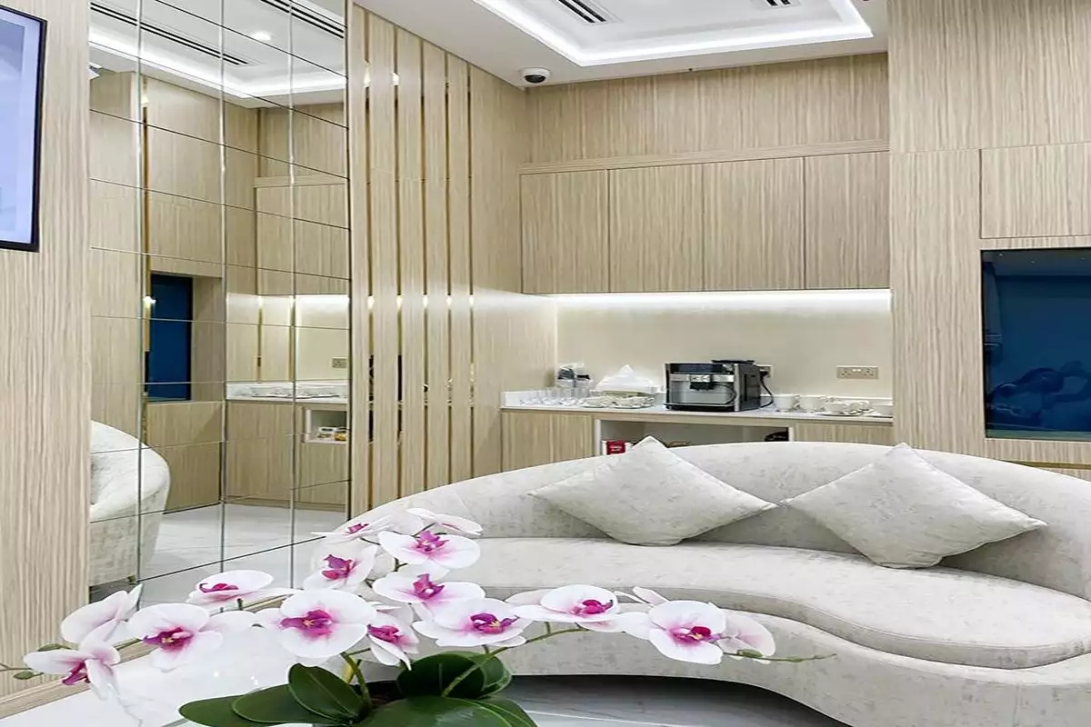 Other Properties 251m² in UAE, Dubai. Priced at 824061€ rent photo-4