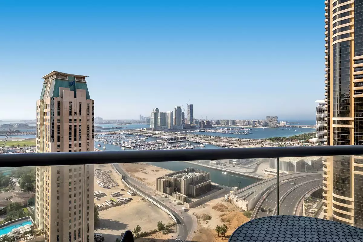 Flat 112m² in UAE, Dubai. Priced at 599317€ rent photo-17