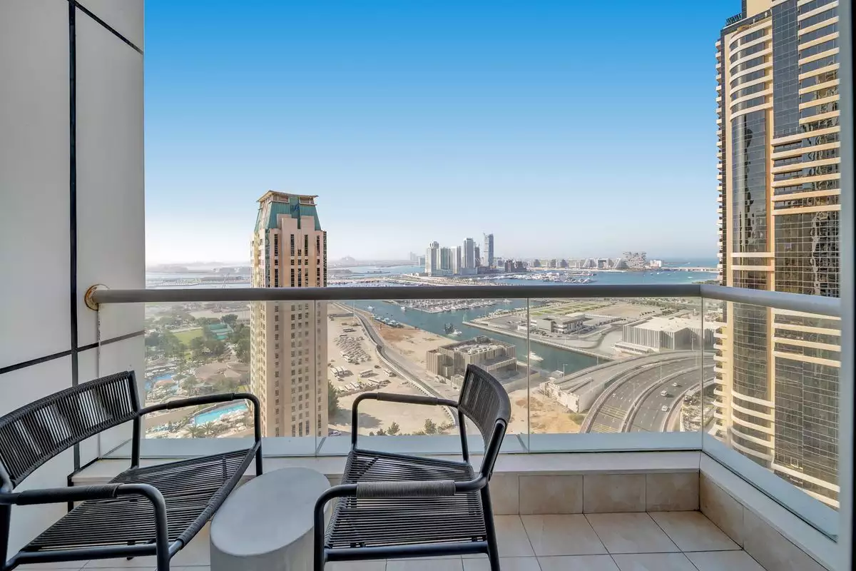 Flat 112m² in UAE, Dubai. Priced at 599317€ rent photo-18