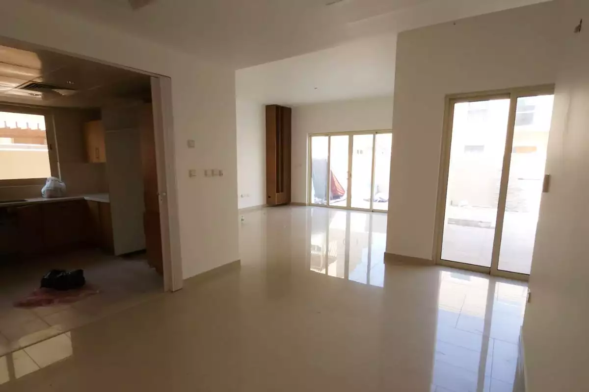 Townhouse 301m² in UAE, Abu Dhabi. Priced at 729822€ rent photo-5