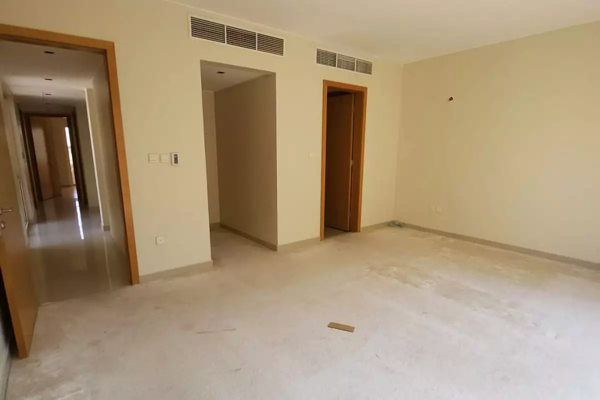 Townhouse 301m² in UAE, Abu Dhabi. Priced at 729822€ rent photo-11