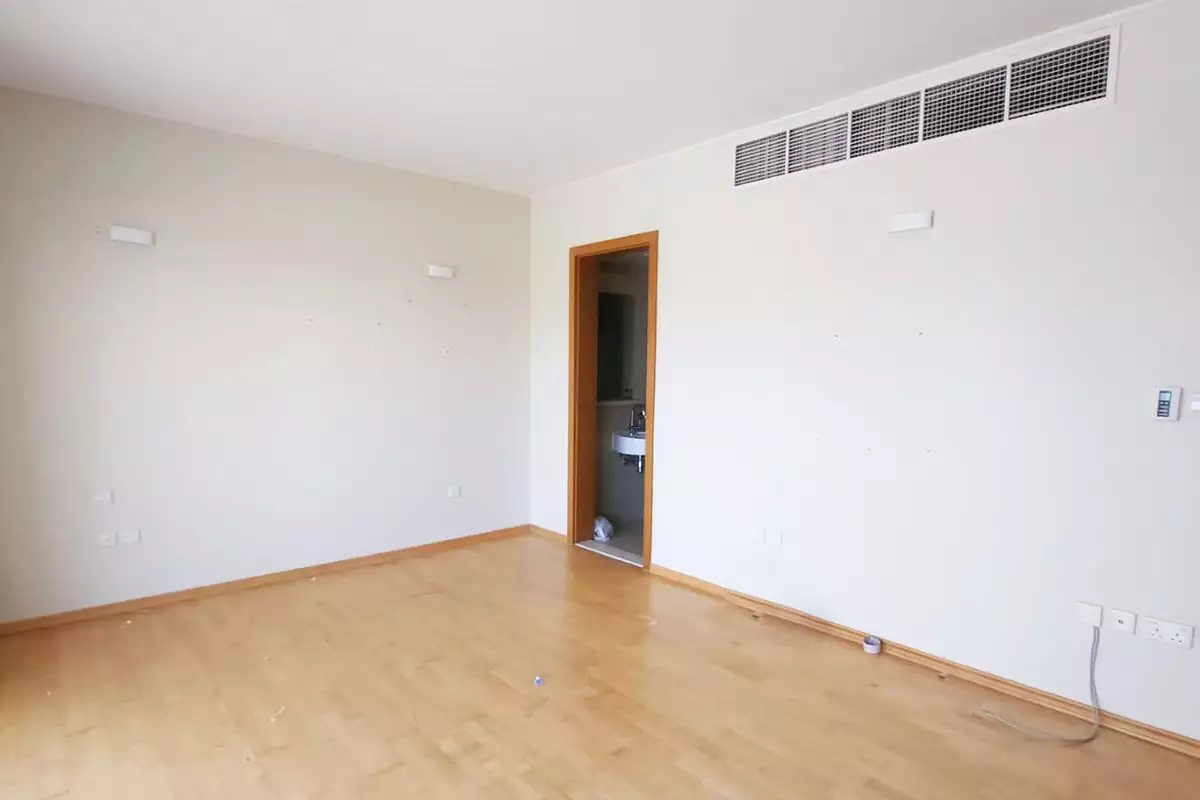 Townhouse 301m² in UAE, Abu Dhabi. Priced at 729822€ rent photo-12