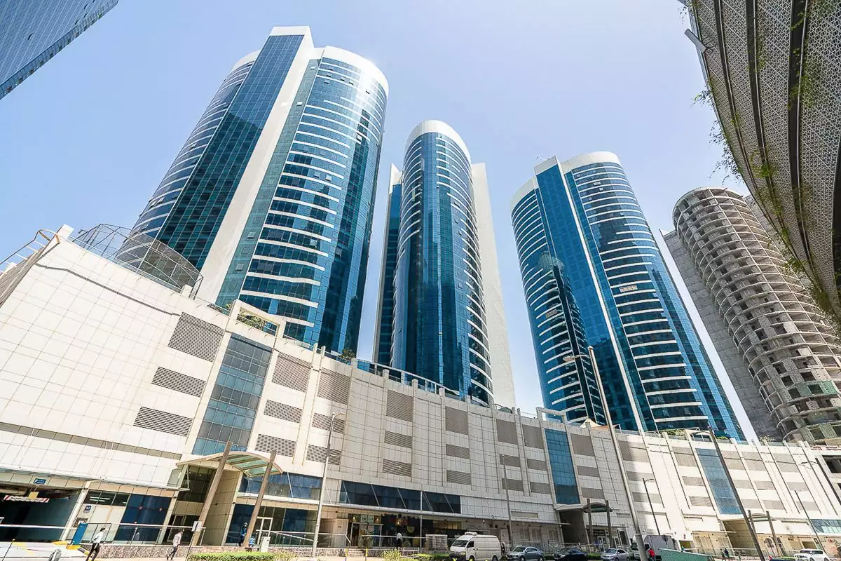 Flat 88m² in UAE, Abu Dhabi. Priced at 226496€ rent photo-2
