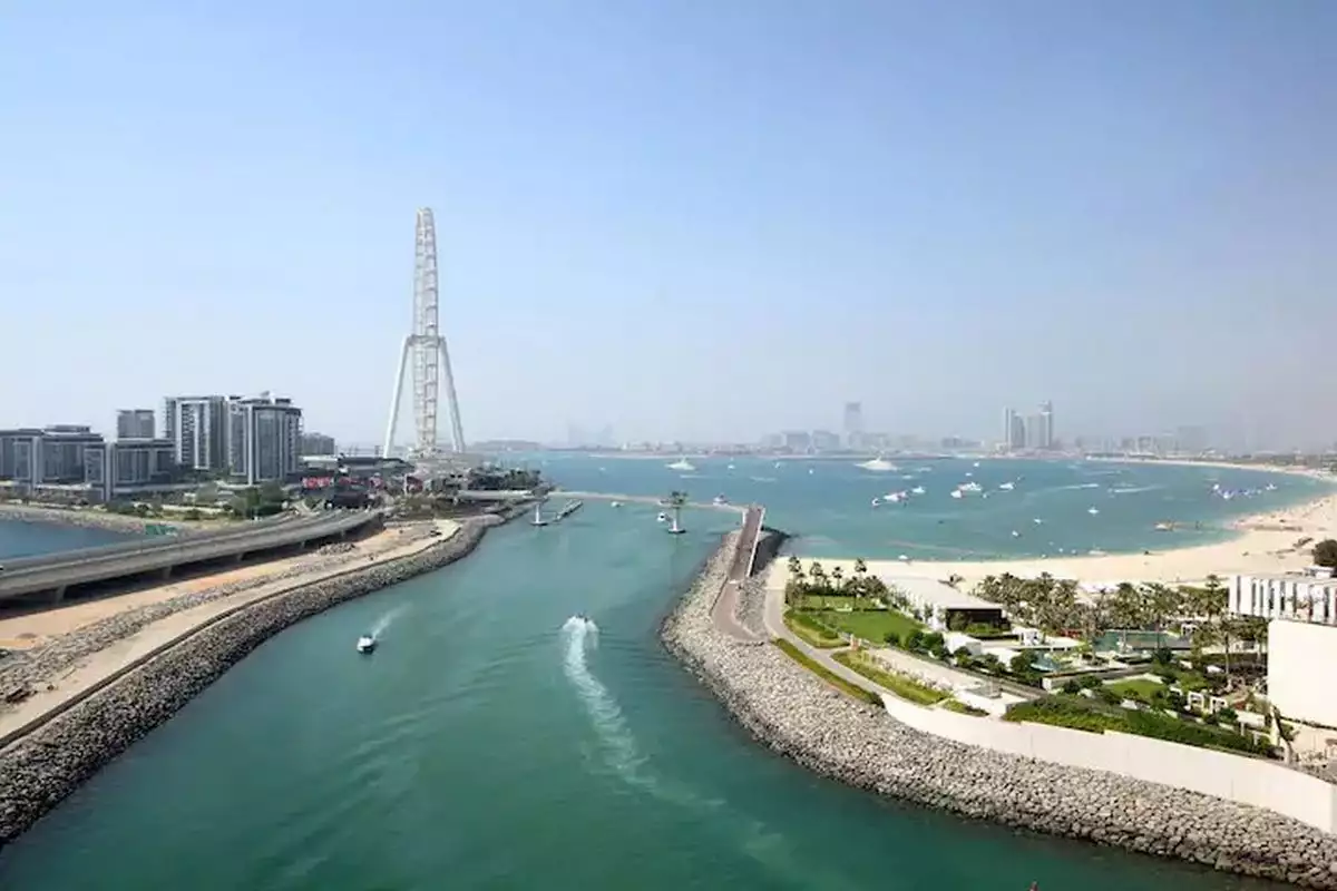 Flat 104m² in UAE, Dubai. Priced at 996365€ rent photo-1