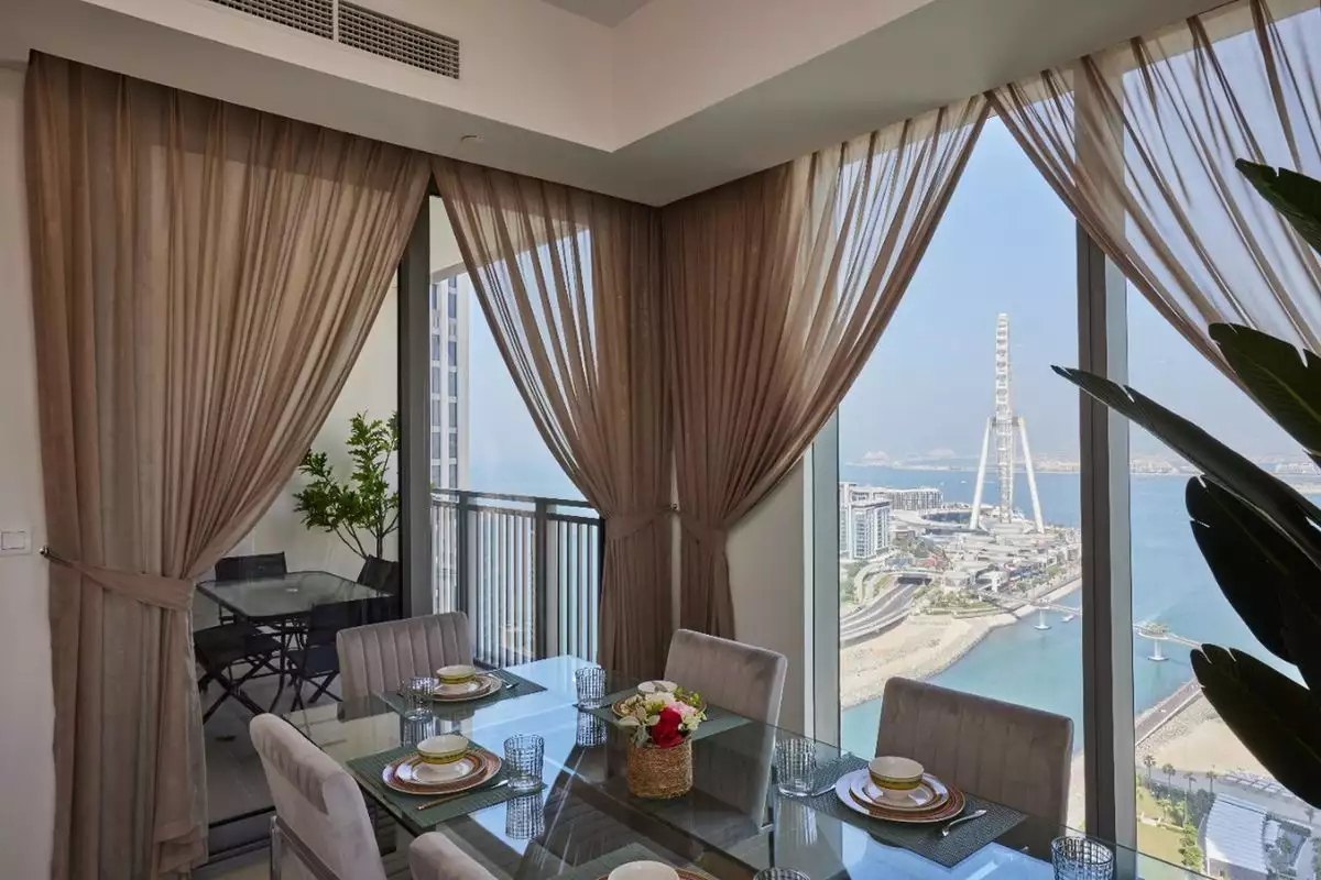 Flat 165m² in UAE, Dubai. Priced at 1186149€ rent photo-3
