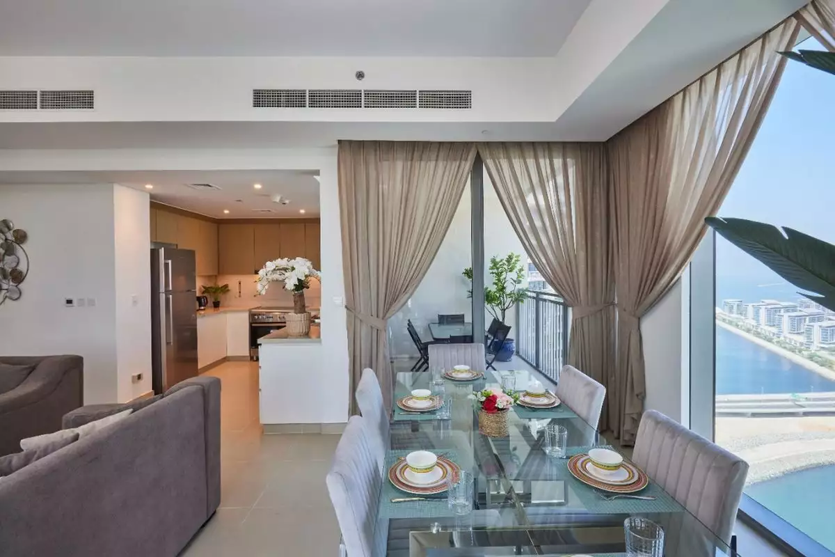 Flat 165m² in UAE, Dubai. Priced at 1186149€ rent photo-4