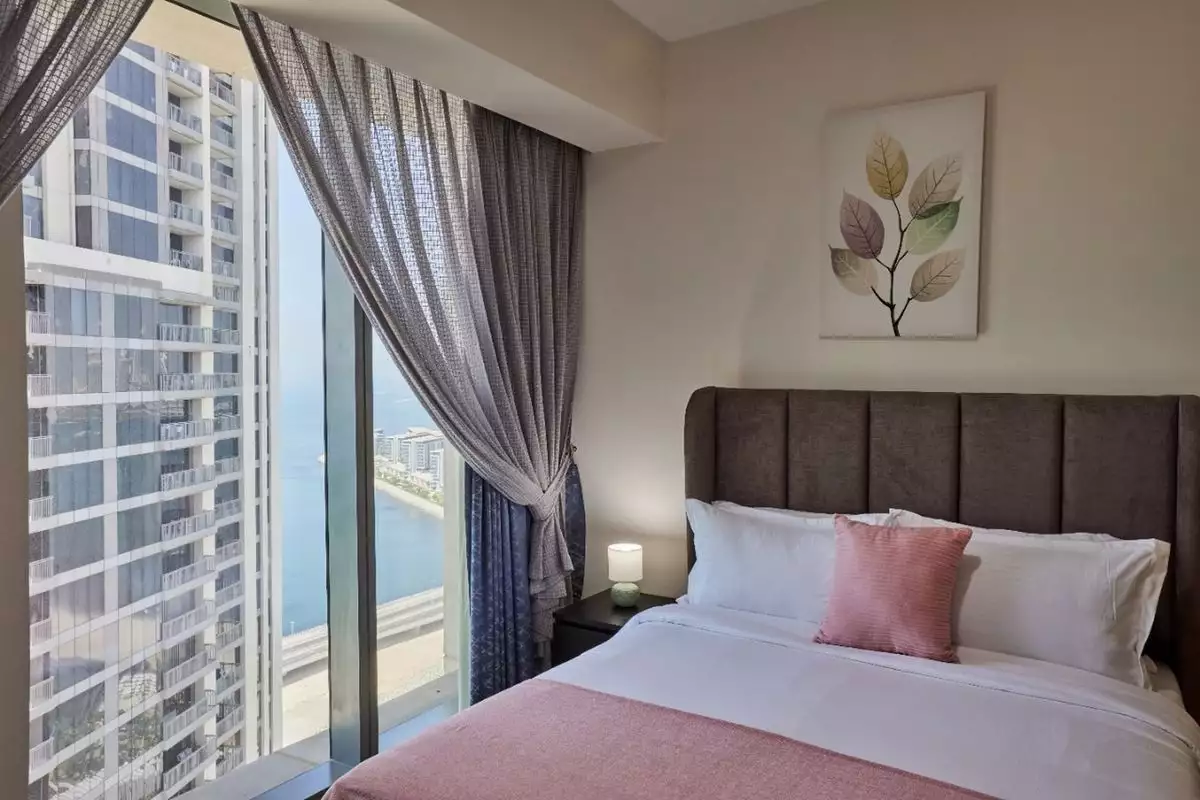 Flat 165m² in UAE, Dubai. Priced at 1186149€ rent photo-9