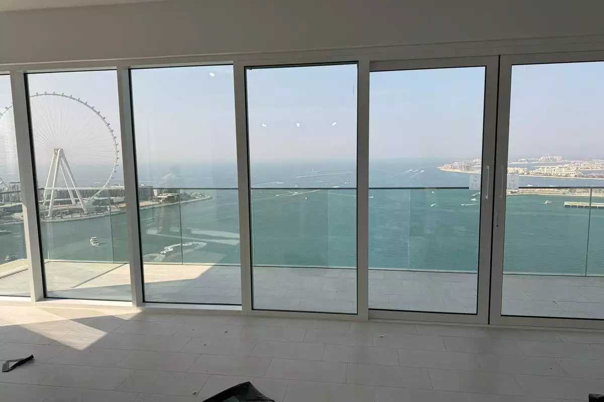 Flat 283m² in UAE, Dubai. Priced at 3745732€ rent photo-2