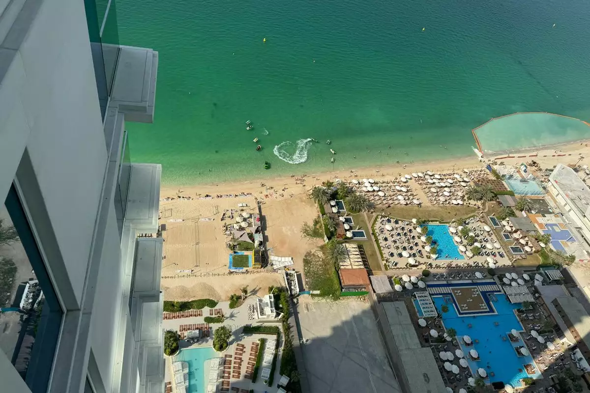 Flat 283m² in UAE, Dubai. Priced at 3745732€ rent photo-5