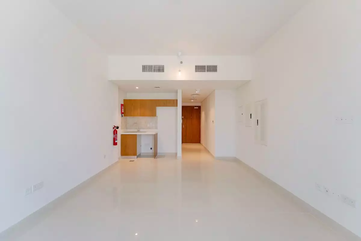Flat 41m² in UAE, Abu Dhabi. Priced at 160309€ rent photo-1