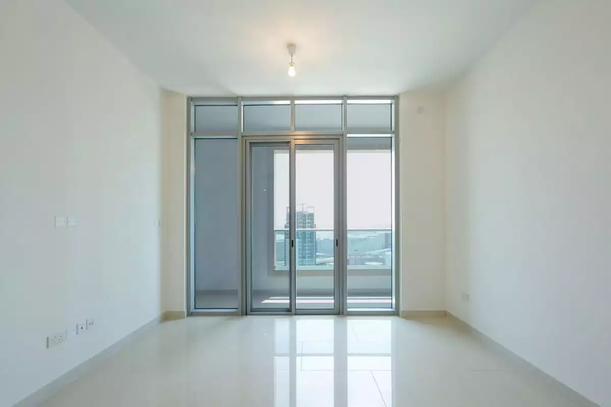 Flat 41m² in UAE, Abu Dhabi. Priced at 160309€ rent photo-2