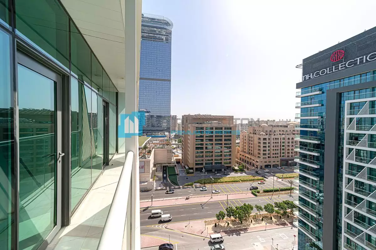 Flat 66m² in UAE, Dubai. Priced at 601394€ rent photo-11