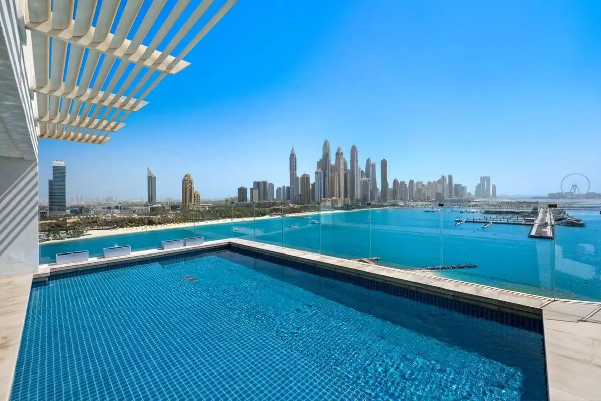 Flat 604m² in UAE, Dubai. Priced at 6242887€ rent photo-9
