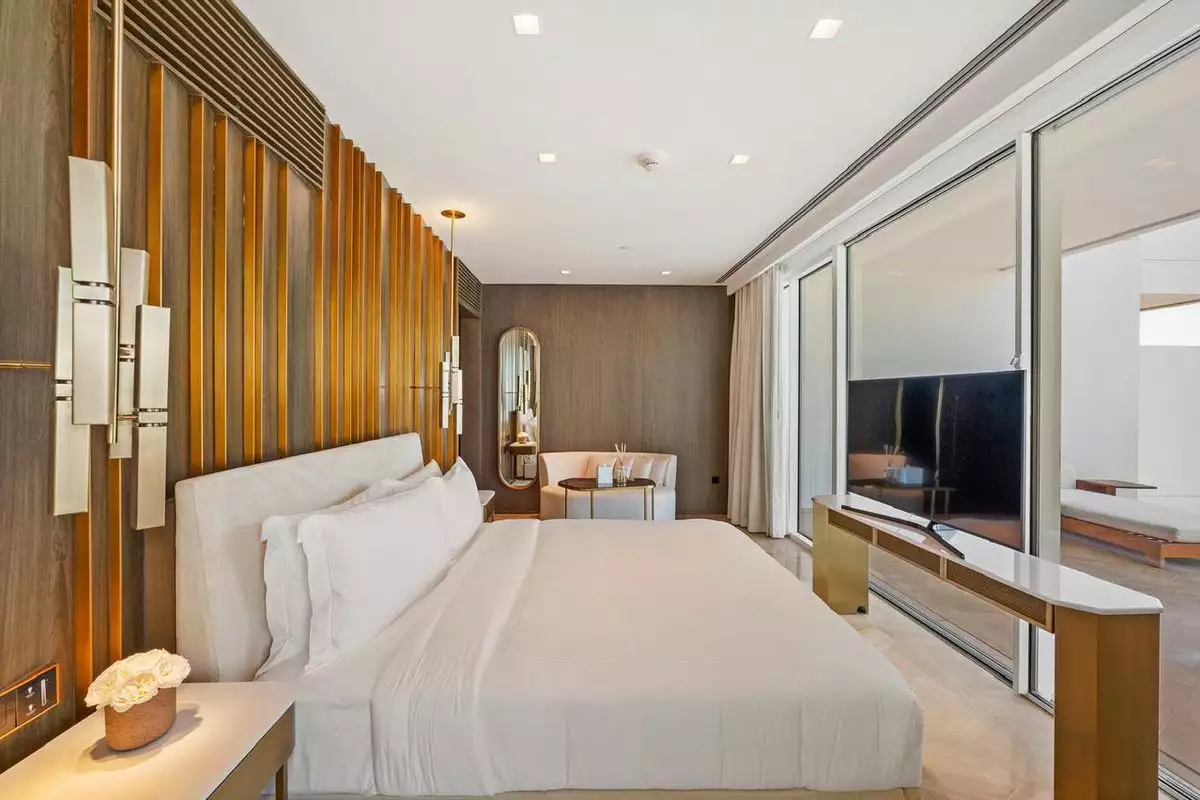 Flat 604m² in UAE, Dubai. Priced at 6242887€ rent photo-12