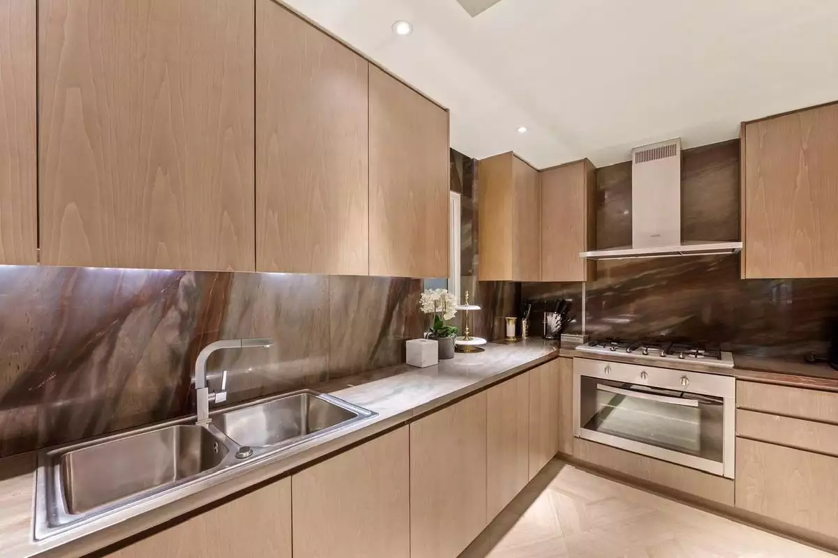 Flat 604m² in UAE, Dubai. Priced at 6242887€ rent photo-17