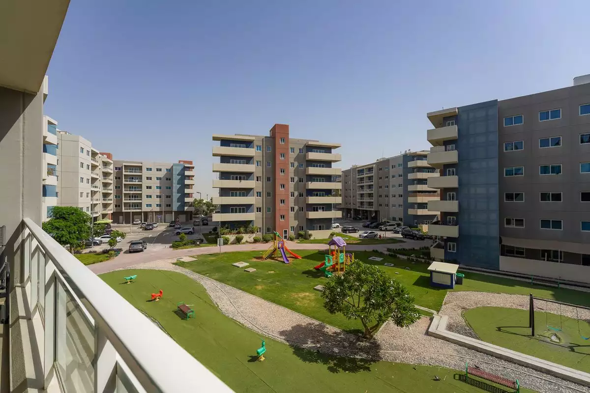 Flat 108m² in UAE, Abu Dhabi. Priced at 194273€ rent photo-3