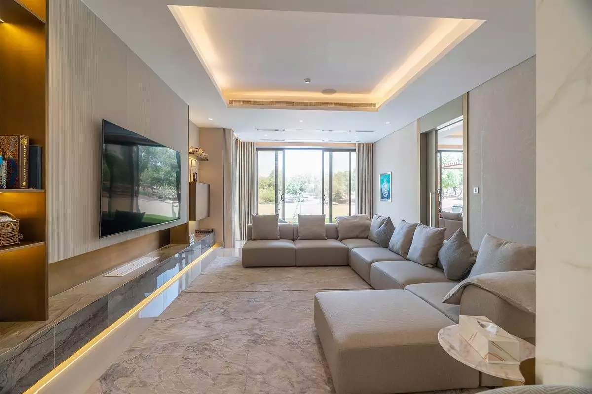 Villa 557m² in UAE, Dubai. Priced at 5743456€ rent photo-30