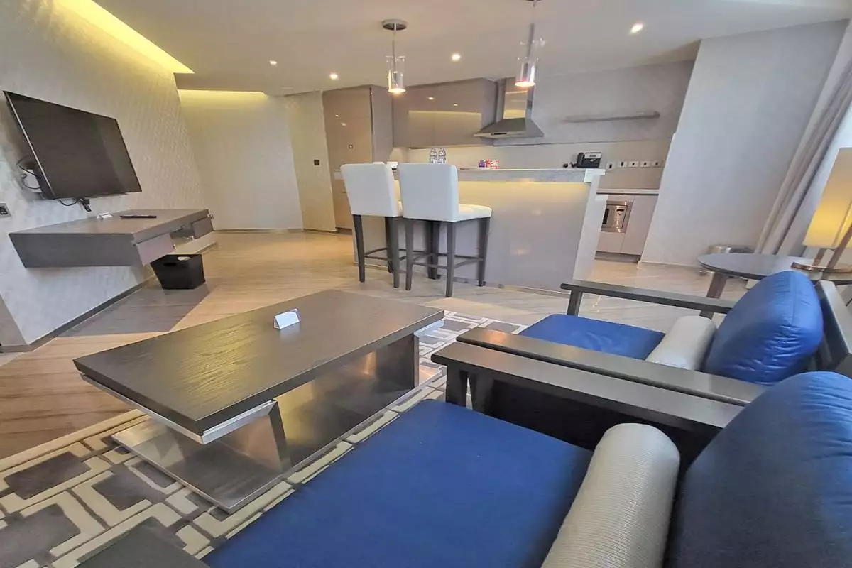 Flat 70m² in UAE, Dubai. Priced at 324630€ rent photo-2