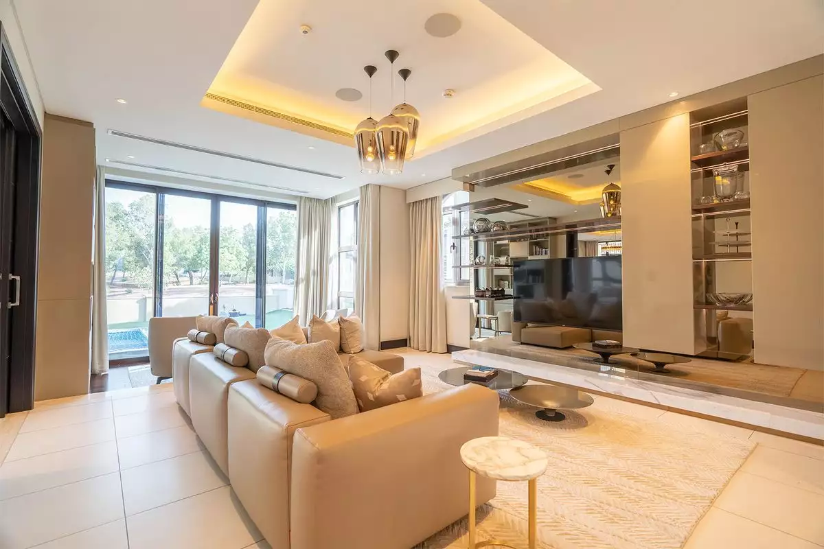 Villa 539m² in UAE, Dubai. Priced at 4245163€ rent photo-13