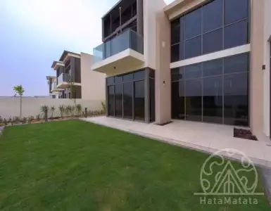 Buy in UAE for 4994310€