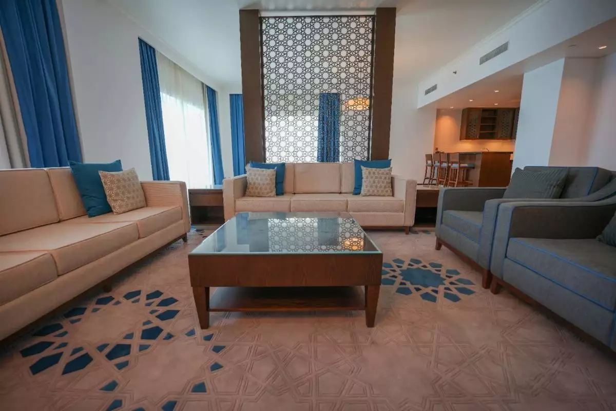 Flat 291m² in UAE, Abu Dhabi. Priced at 2247439€ rent photo-14
