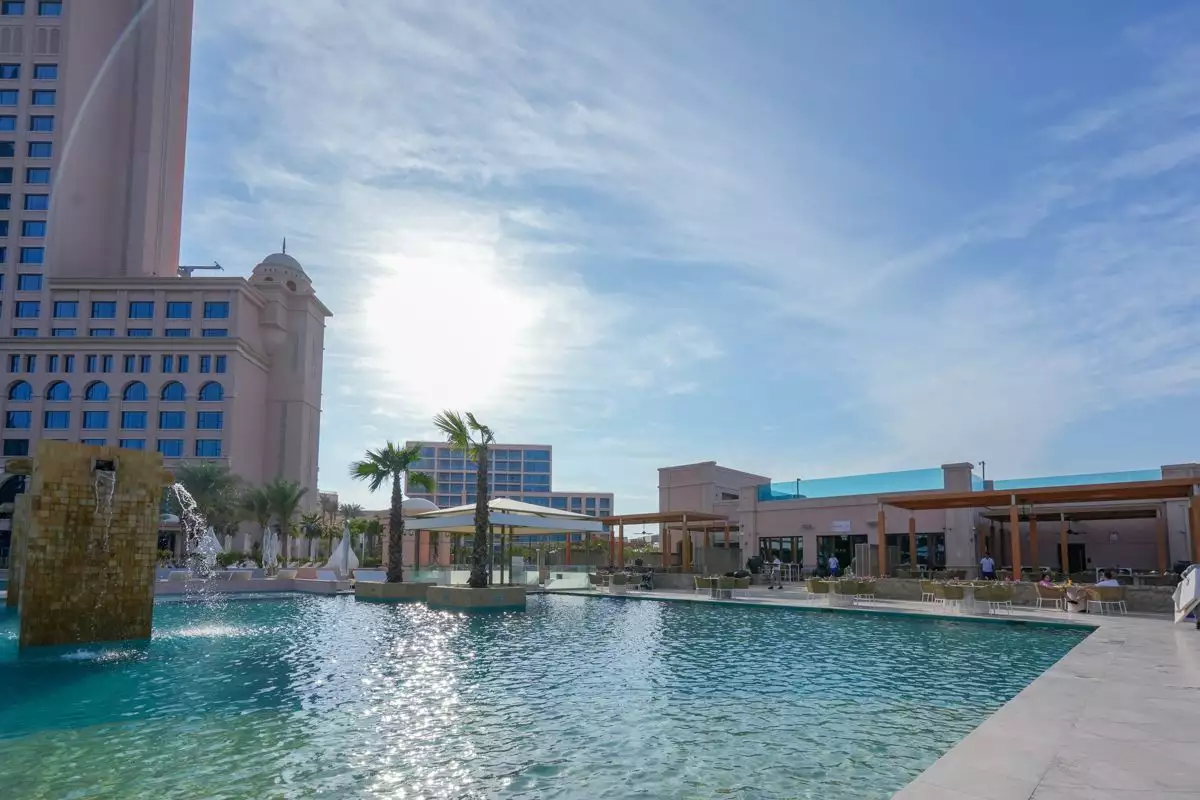 Flat 291m² in UAE, Abu Dhabi. Priced at 2247439€ rent photo-28