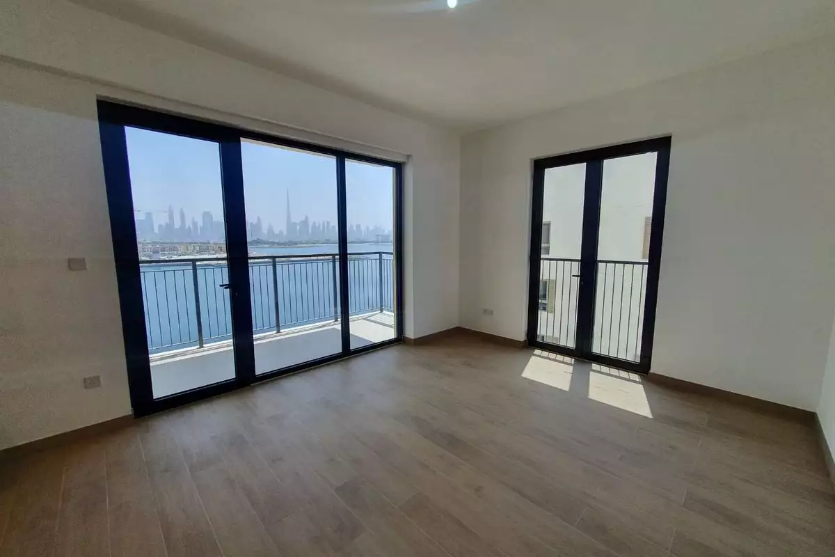 Flat 193m² in UAE, Dubai. Priced at 2759356€ rent photo-2