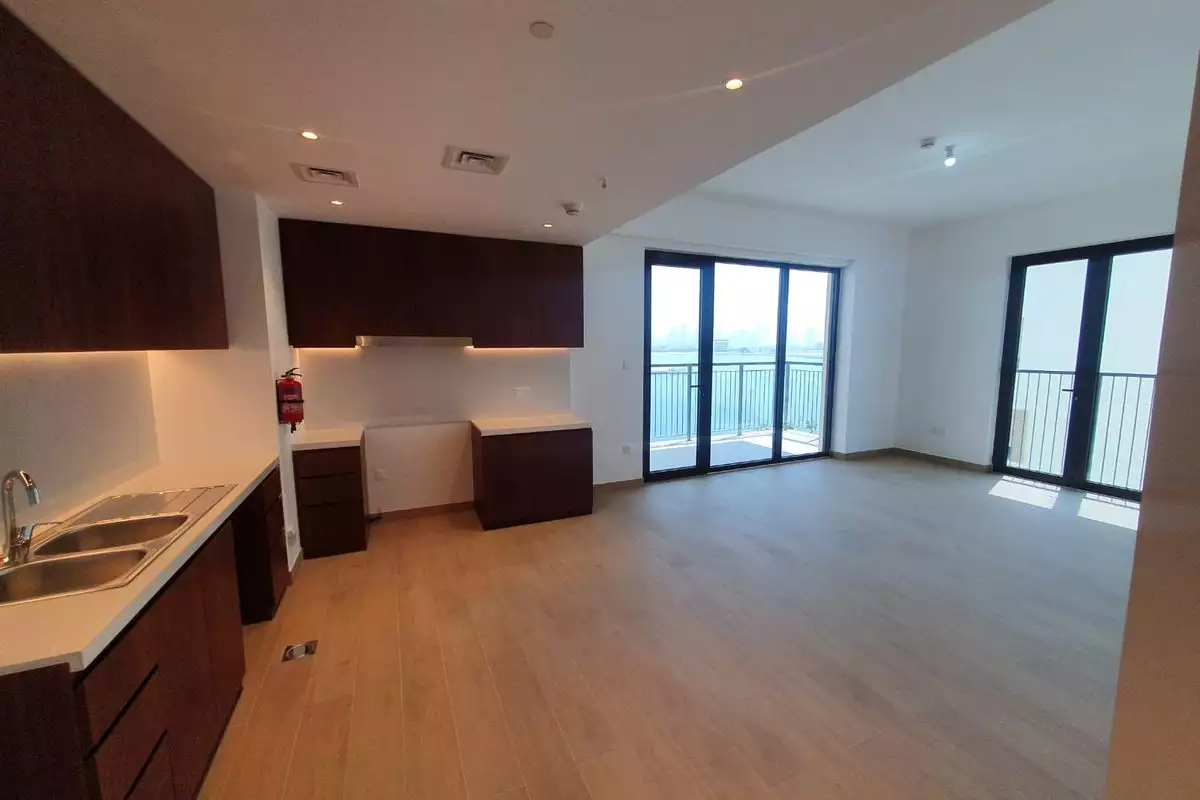 Flat 193m² in UAE, Dubai. Priced at 2759356€ rent photo-3