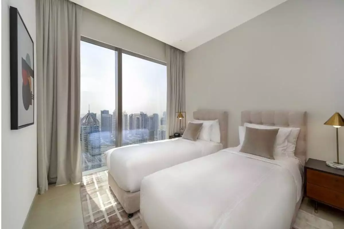 Flat 181m² in UAE, Dubai. Priced at 1373435€ rent photo-2