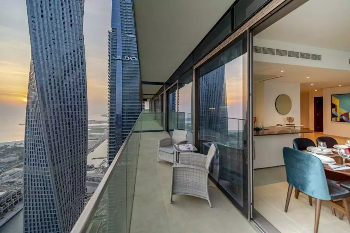 Flat 181m² in UAE, Dubai. Priced at 1373435€ rent photo-3