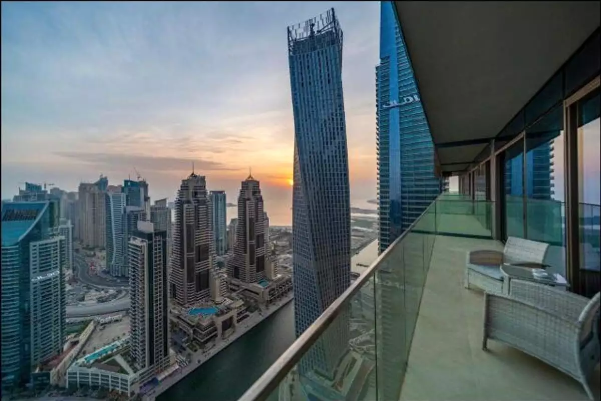 Flat 181m² in UAE, Dubai. Priced at 1373435€ rent photo-5