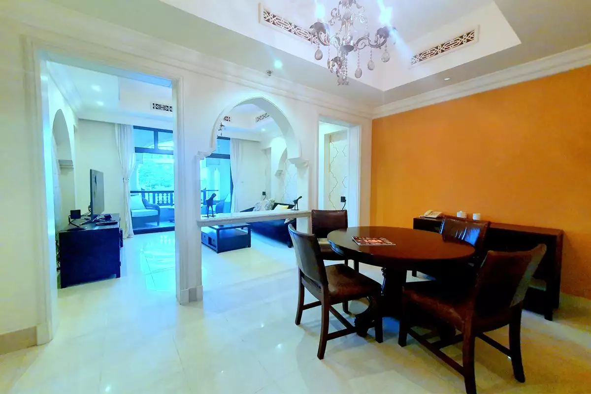 Flat 101m² in UAE, Dubai. Priced at 574346€ rent photo-3