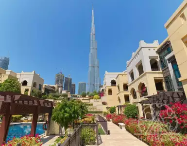 Buy in UAE for 574346€