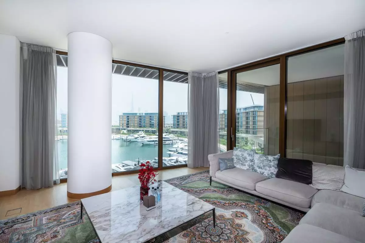 Flat 243m² in UAE, Dubai. Priced at 8740042€ rent photo-7