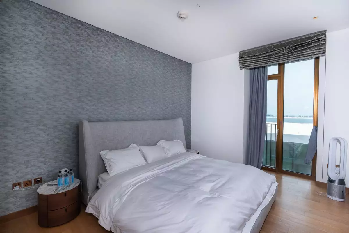 Flat 243m² in UAE, Dubai. Priced at 8740042€ rent photo-16