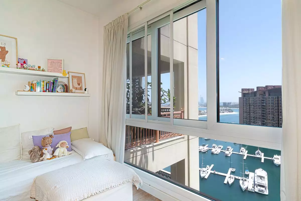 Flat 162m² in UAE, Dubai. Priced at 874004€ rent photo-16
