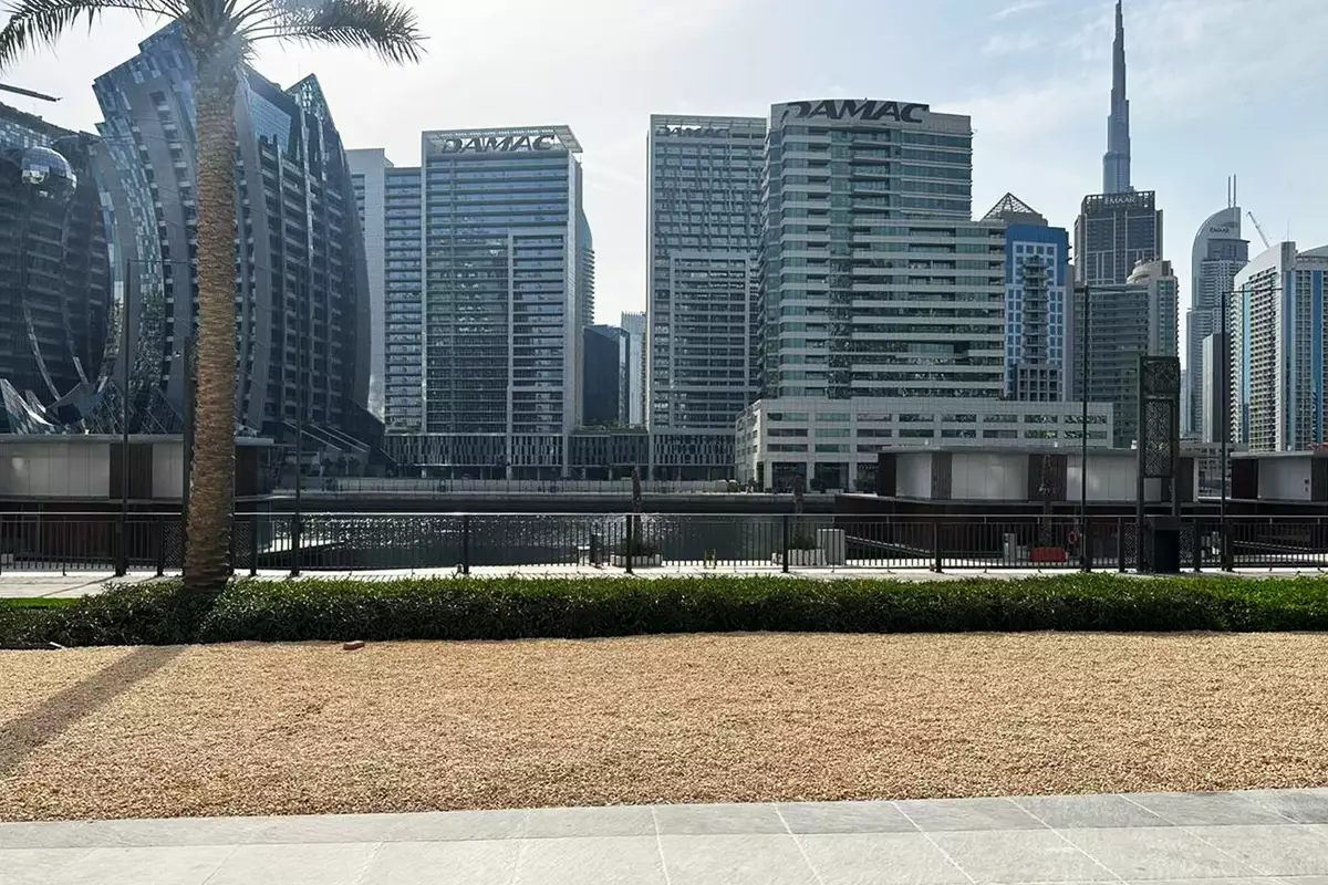 Other Properties 103m² in UAE, Dubai. Priced at 1498293€ rent photo-1