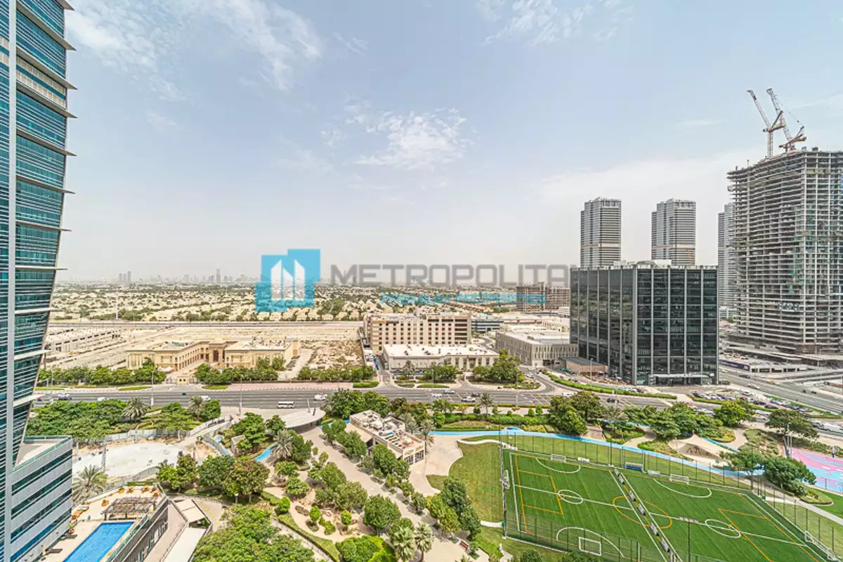 Flat 82m² in UAE, Dubai. Priced at 237230€ rent photo-2