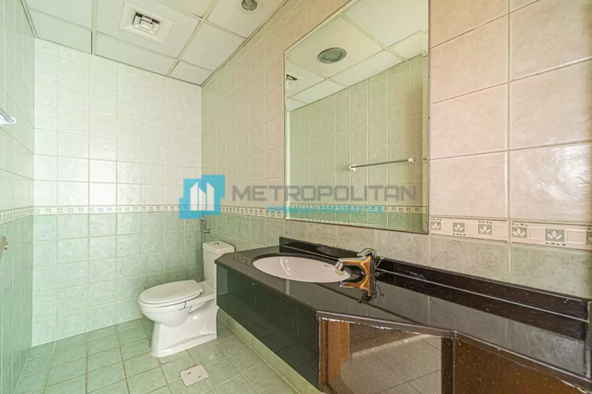 Flat 82m² in UAE, Dubai. Priced at 237230€ rent photo-7
