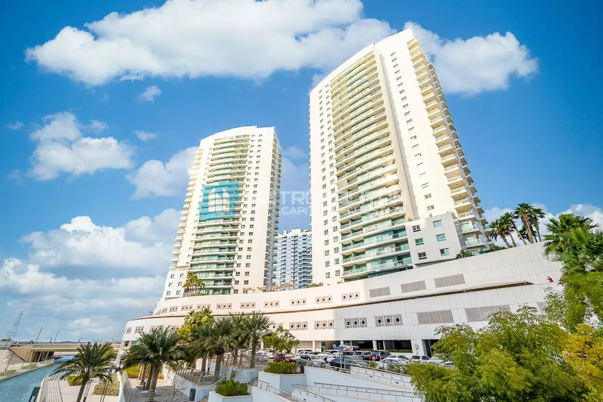 Flat 179m² in UAE, Abu Dhabi. Priced at 524403€ rent photo-2