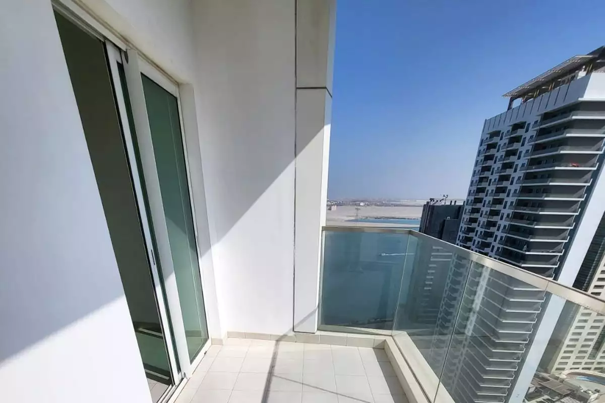 Flat 179m² in UAE, Abu Dhabi. Priced at 524403€ rent photo-4
