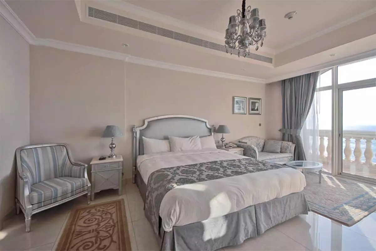 Flat 164m² in UAE, Dubai. Priced at 1548236€ rent photo-11